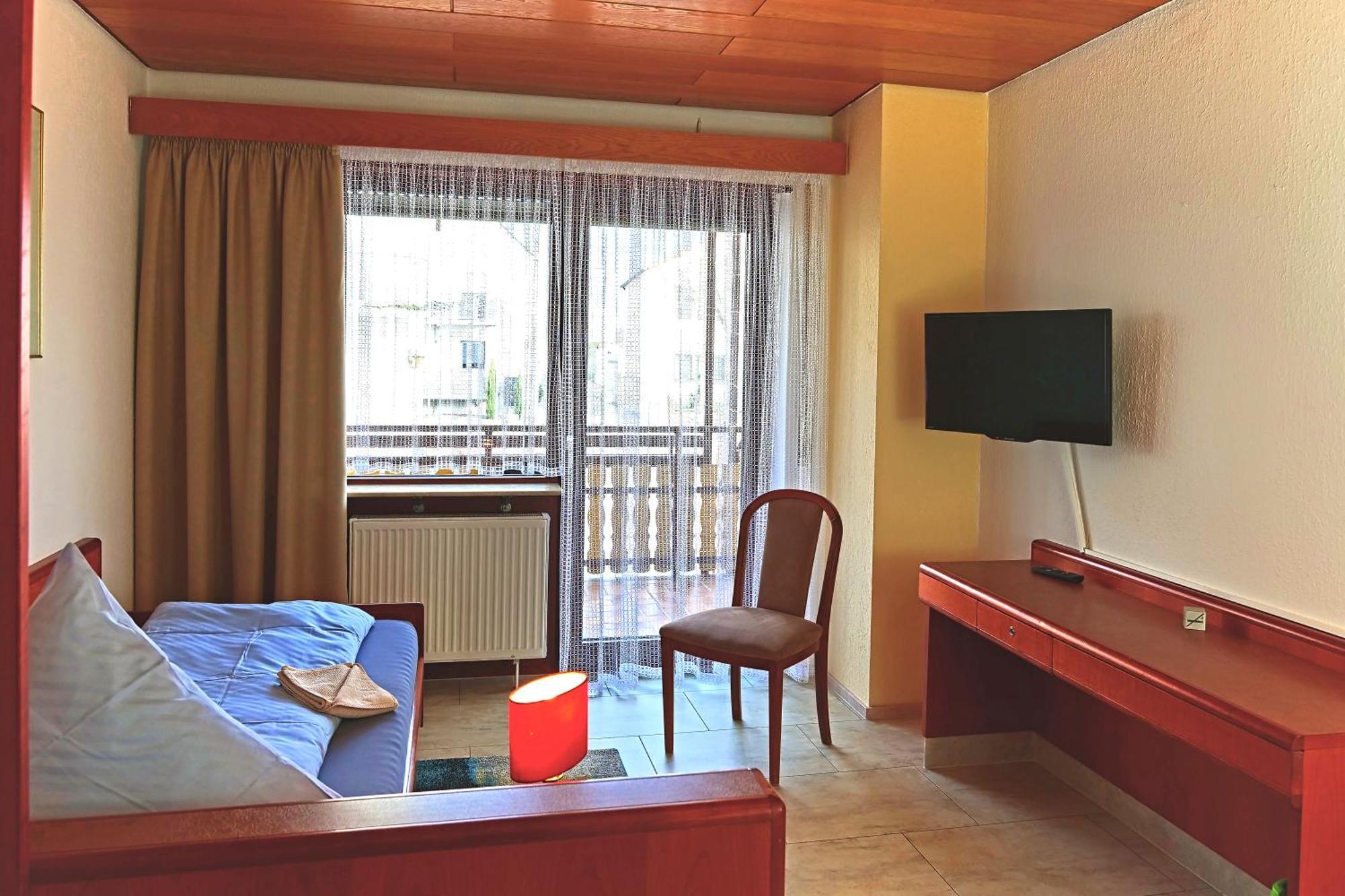 Hotel Garni Sebastian Kirrweiler  Exterior foto